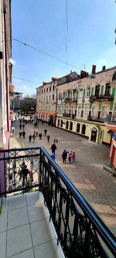 Центр Апарт Lägenhet Ternopil Exteriör bild