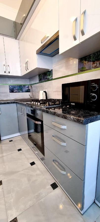Центр Апарт Lägenhet Ternopil Exteriör bild